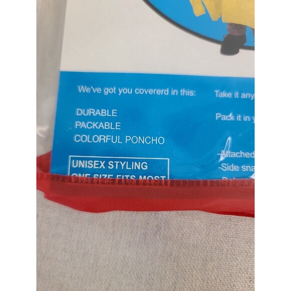 New 2 Pack Rainkist Poncho For Children Unisex Yellow Heavy Vinyl Side Snaps - Picture 2 of 8